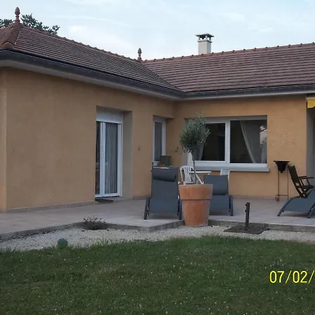 Oda ve Kahvaltı Alaguyauder La